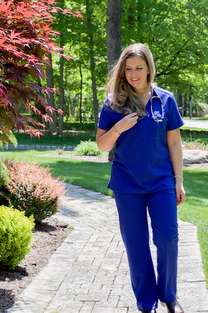 Elevate Your Workwear Game with Figs Scrubs Australia: Quality and Fashion in Medical Apparel